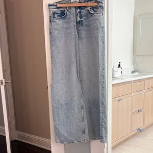 Reformation Cary Low Rise Slouchy Wide Leg Jeans - Like New